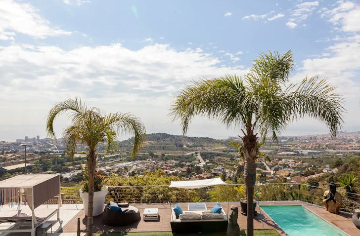 villa with rooftop pool